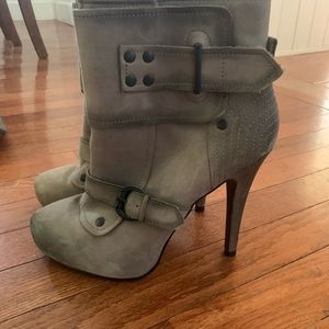Gorgeous ankle boots high heel